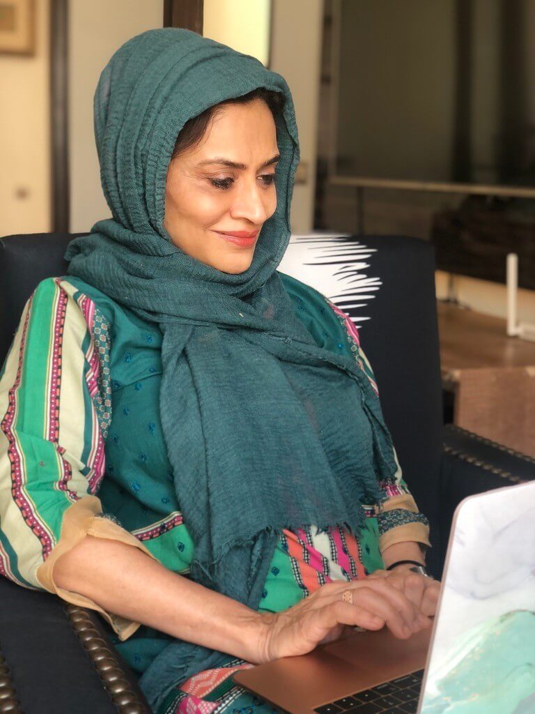 Yasmeen Khan, Psy.D. (1)